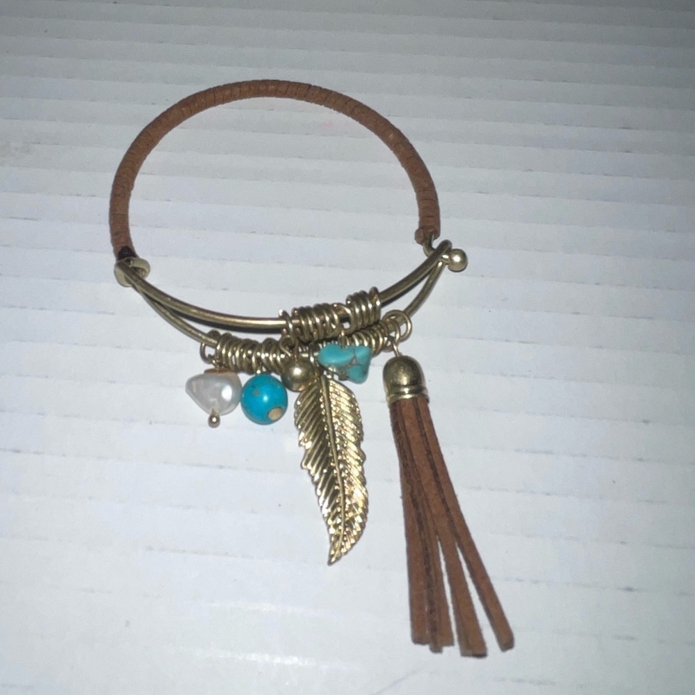 Brown & turquoise charm Bracelet - Picture 1 of 6